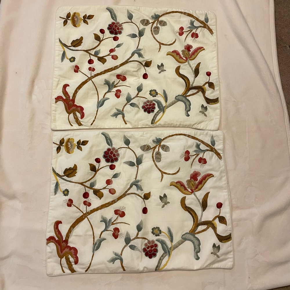 Pottery Barn Autumn Crewel Floral Pillow Shams Set of 2 NWOT